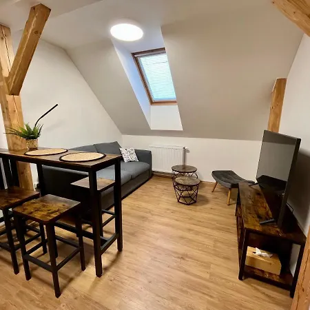 Chata Hubertka Krkonose Vítkovice Esterno foto