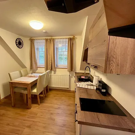 Chata Hubertka Krkonose Vítkovice Esterno foto