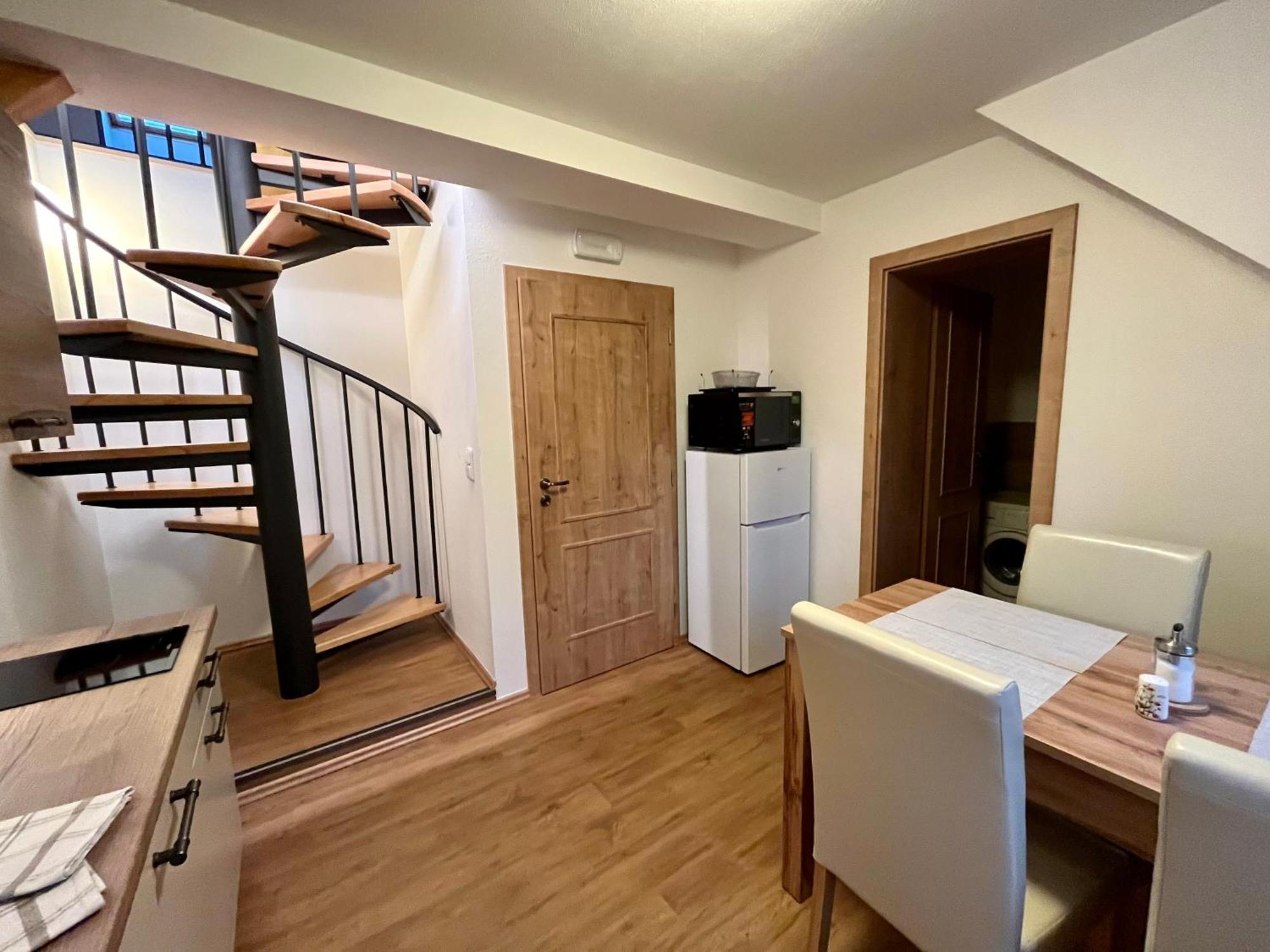 Hubertka Krkonose Apartment *
