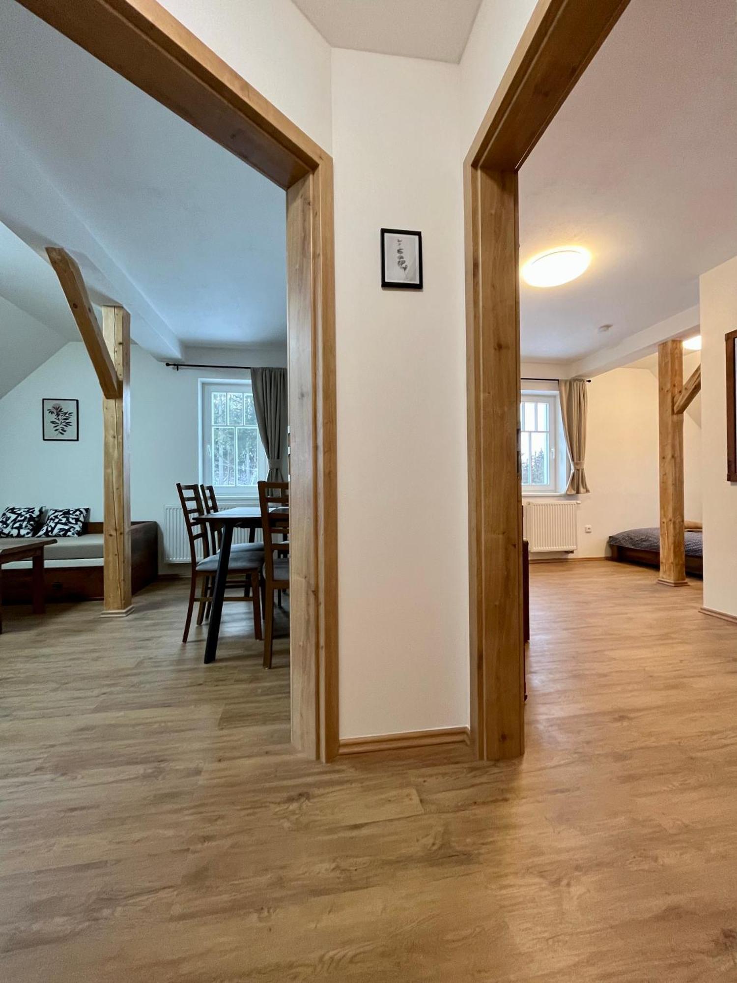 Hubertka Krkonose Apartment *